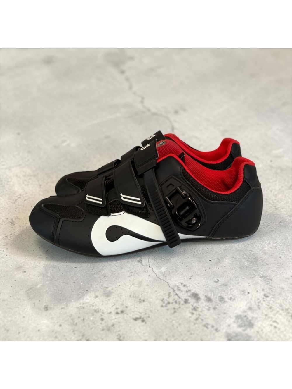 Peloton Cycling Shoes Size US Women 10 / US Men 8 - Black/Red